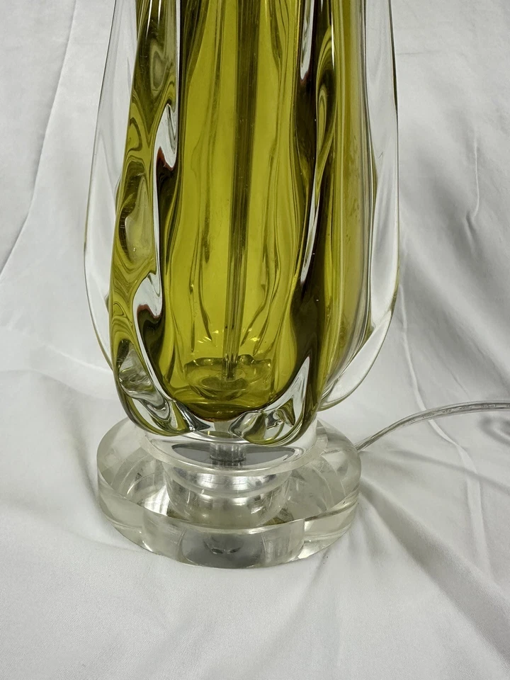 LÁMPARA DE MESA DIMOND MODENA CRISTAL SOPLADO LIBRE EN VERDE CON PANTALLA VERDE D2670 Foto 4 de 4