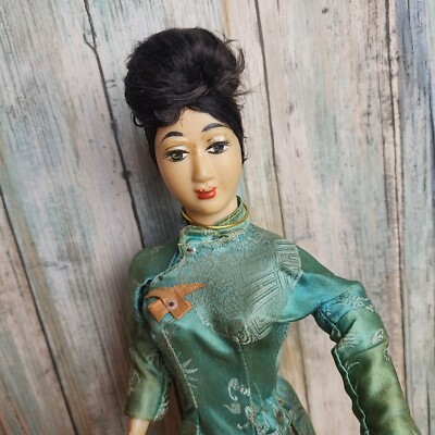 Vintage Asian Vietnamese Pair of Dolls On Wood Base Cloth Vinyl 16