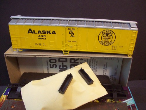 HO ALASKA RR Athearn/Bev-Bel 50' Reefer #11503 - exc. cond. - Picture 3 of 3