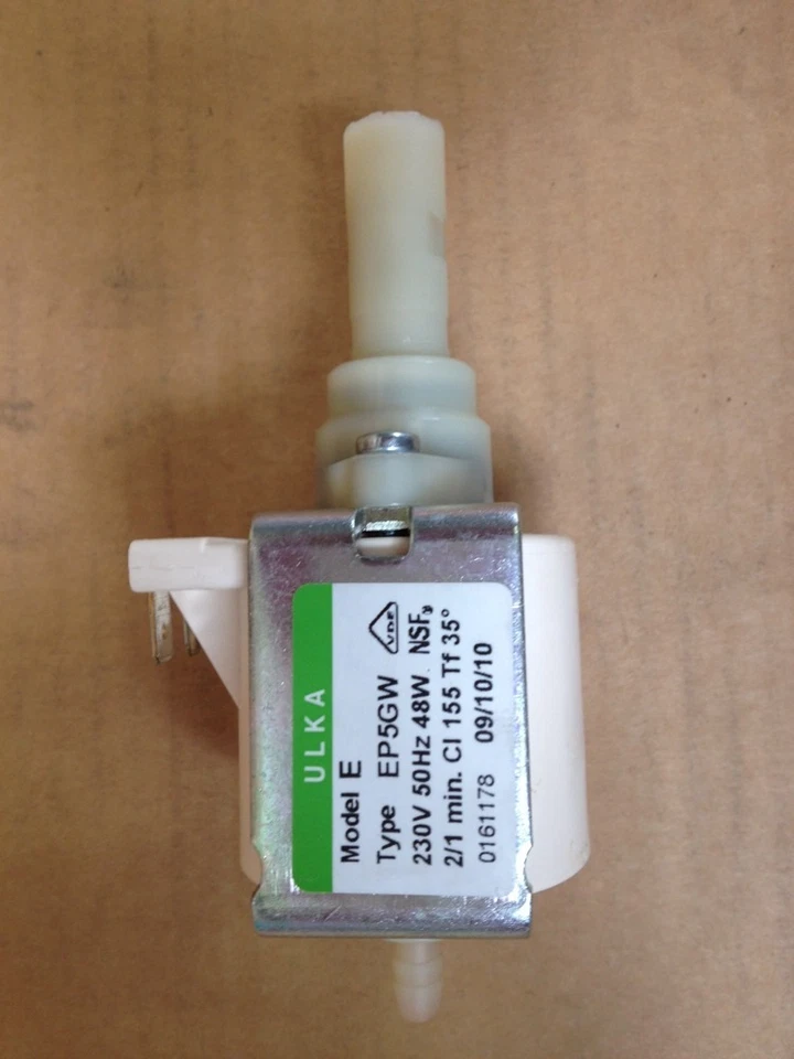 POMPA ULKA Model E Type EP5GW 230V 50Hz 48W 2/1