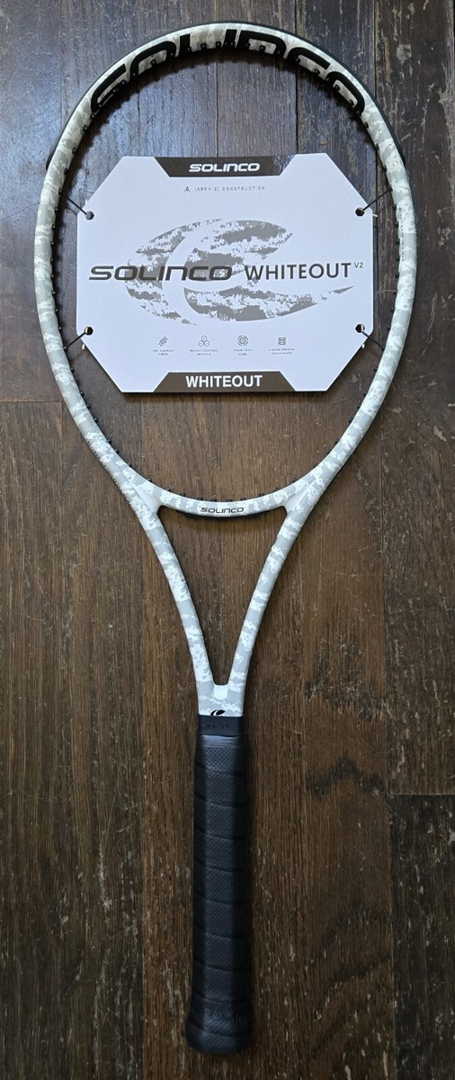 BRAND NEW Solinco WHITEOUT 305 V2 2025 (16x19) 98