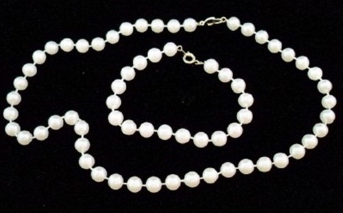 Vintage FAUX PEARL Necklace and Bracelet Set S428 - Picture 2 of 3