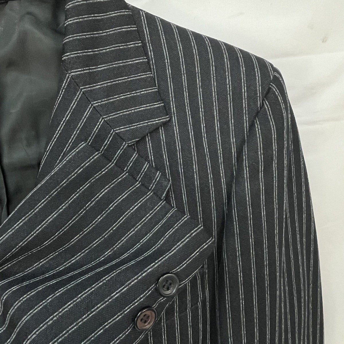 VINTAGE 60S PENNEYS TOWNCRAFT PLUS BLACK PINSTRIPE 2 PC SUIT 42