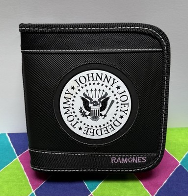 RAMONES CD/DVD WALLET, BIOWORLD 2002, HOLDS 25 DISKS, HTF, SWEET!