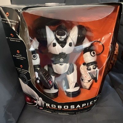 WowWee Robosapien Programmable Robot Toy Model 8081 Vintage 2004