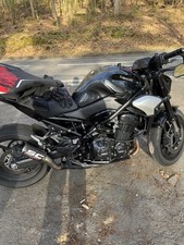 Kawasaki Z900 (Baujahr 2025) &ndash; 124 PS &ndash; 1. Hand &ndash; Top Ausstattung