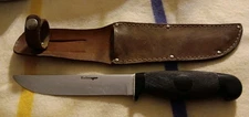 vintage cattaraugus fixed blade knife with sheath.