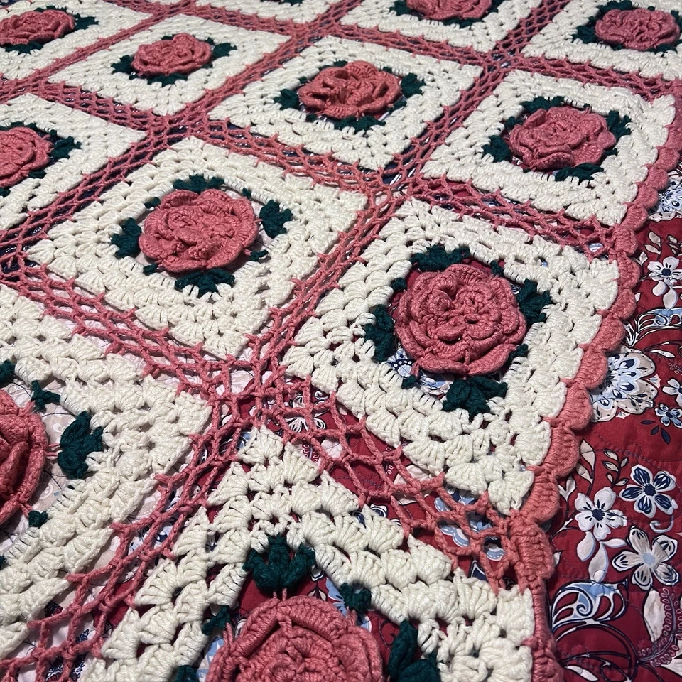 Manta cuadrada afgana vintage hecha a mano 3D rosa abuela rosa ganchillo - crema Foto 4 de 4
