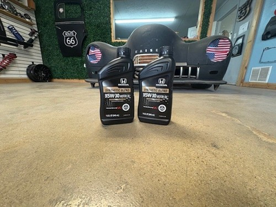 #ad 2 Genuine Honda Synthetic Blend Oil 5W 30 08798 9134 same as dealer $18.95