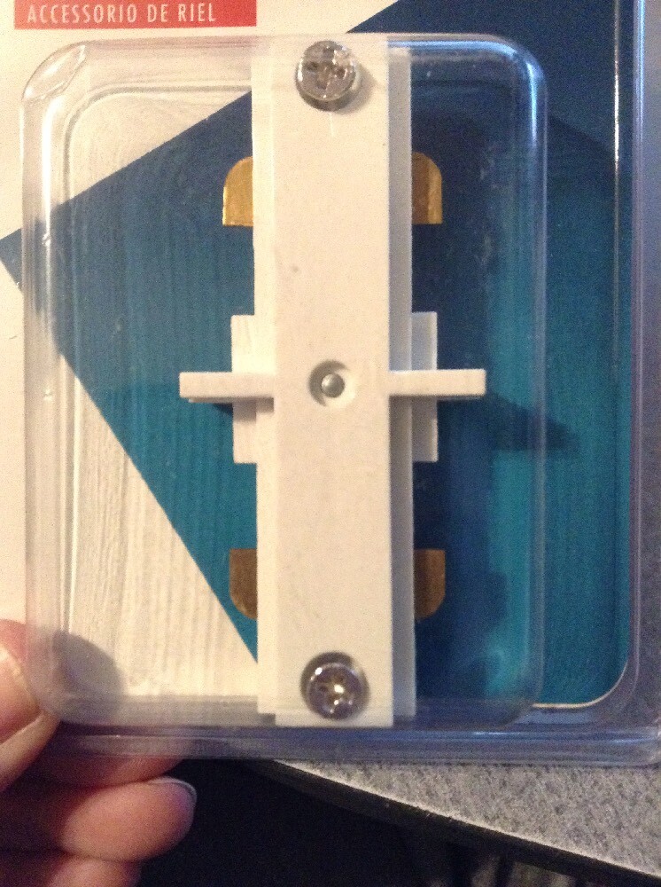 NEW EDISON TRACK LIGHTING SYSTEM E9104 MINI CONNECTOR 120V, 60Hz, 20A 