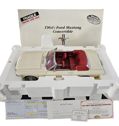 Danbury Mint 1931 Ford Model A Roadster Diecast Model Car W/ Box