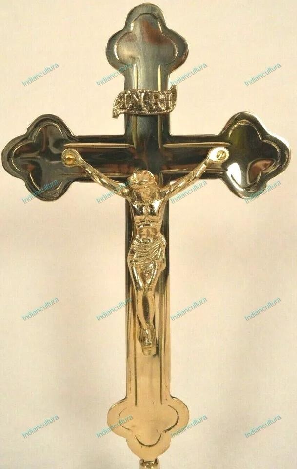 Statua Cristo Risorto oro zecchino antico su croce | vendita online su