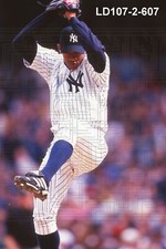 Adrian Hernandez - 2001 New York Yankees - 35mm color slide - LD107-2-607