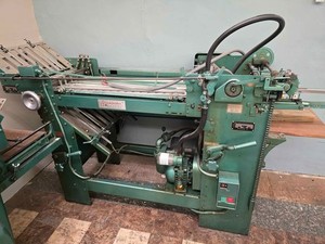 Baumfolder paper folding machine
