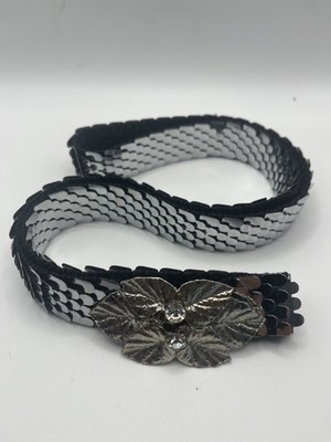 Vintage Woman's Silver Metal Fish Scale Belt, measures 40'' (XL)