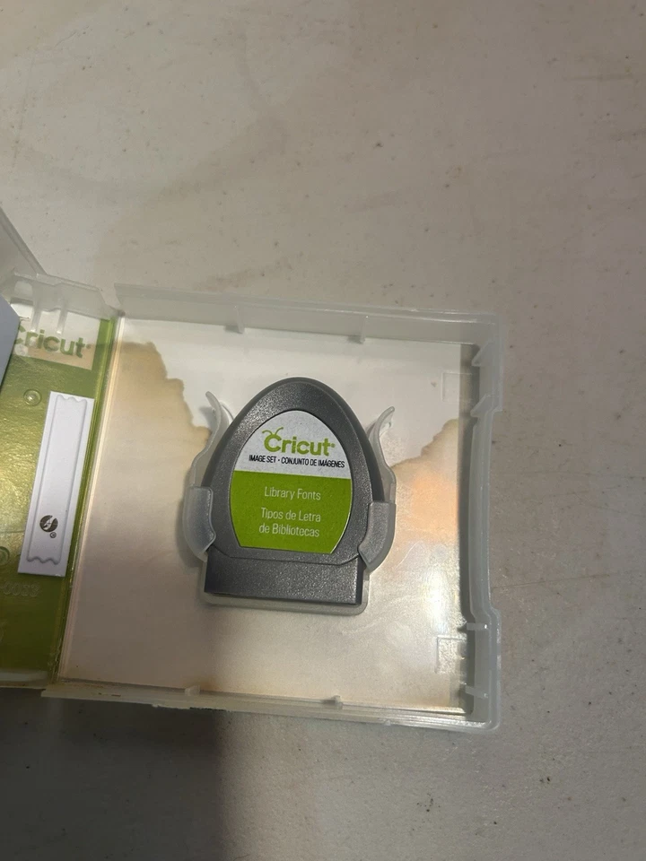 Lote de 4 cartuchos CRICUT completos y 1 incompletos Foto 3 de 4