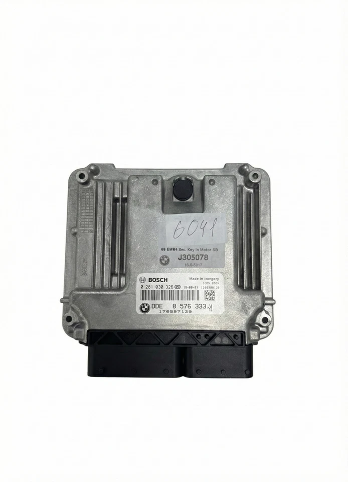 BMW Motorsteuergerät DDE Bosch 8576333 0281030326 F20 F30 F10 F25 F31 F11 Diesel - Bild 1 von 1