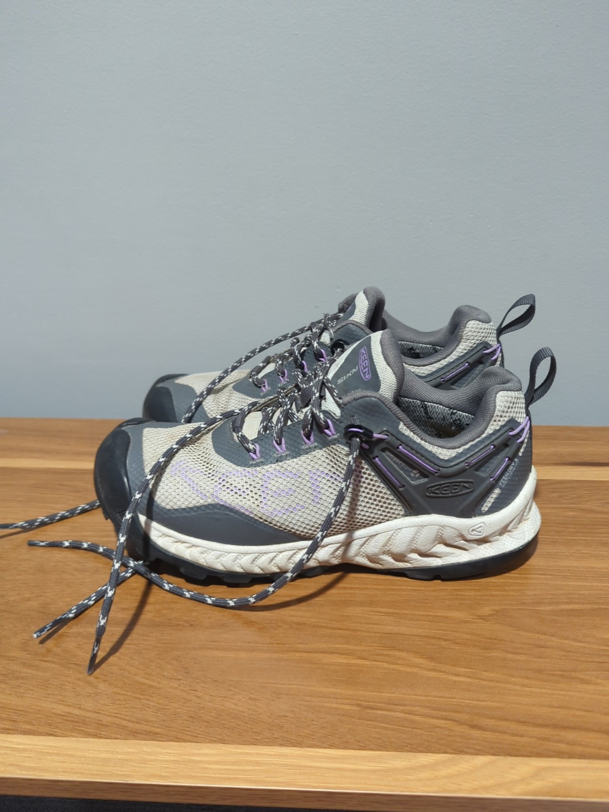 Scarpe KEEN DONNA 6 NXIS EVO ESCURSIONISMO IMPERMEABILI 1025913 acciaio lavanda US 6