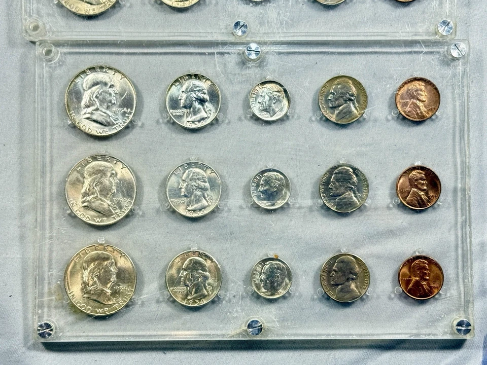 1954 P-D-S US Mint Uncirculated Silver Double Mint Set 30 Coins Vintage Holder - Image 3 of 4