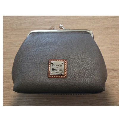Dooney & Bourke Pebble Kisslock Framed Large Wallet Gray Logo Designer Women