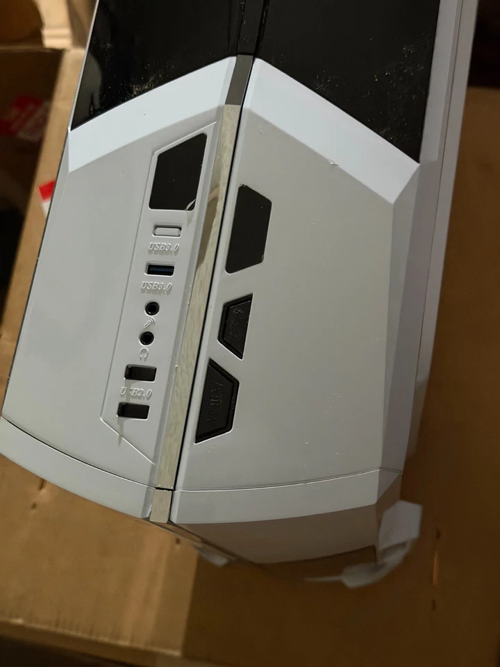 SKYTECH GAMIMG DESKTOP COMPUTER TOWER - Image 4 of 4