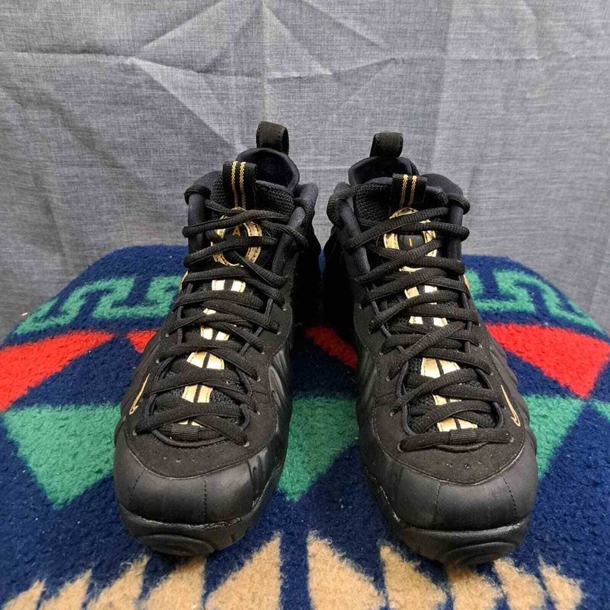 Nike Air Foamposite Pro Men Size 7.5 Black Metallic Gold 624041