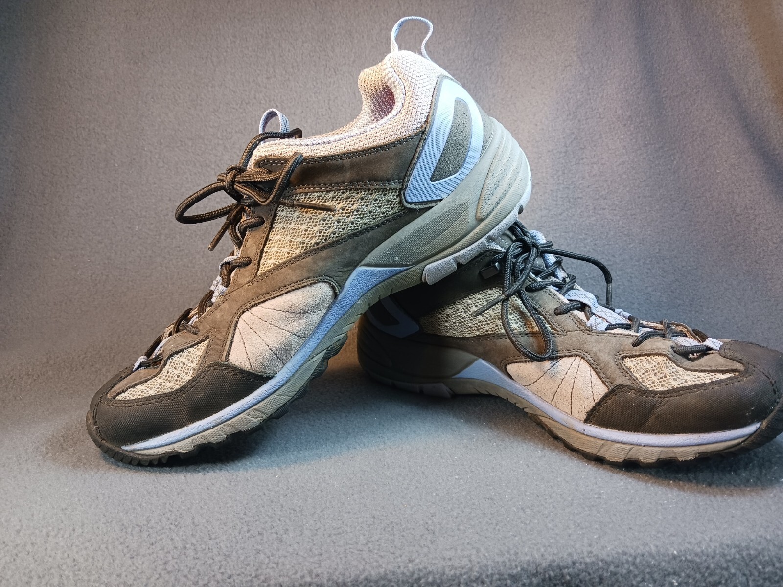 Merrell Avian Light Women's 9.5 Vibram Sole Gray Blue