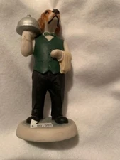 Beagle Hound Waiter Cloche Robert Harrop Figurine Statue CC99