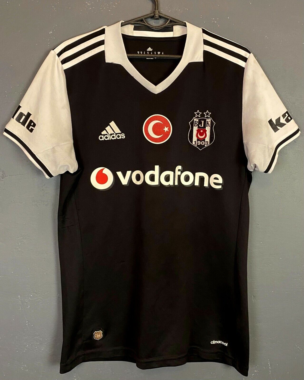 Adidas Besiktas Home 2016 Jersey - FutFanatics