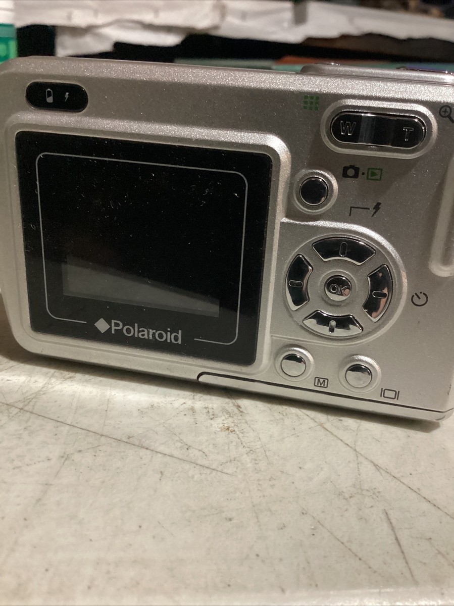 Polaroid A300 3.0 Megapixels 2x Optical Zoom LCD Silver Digital