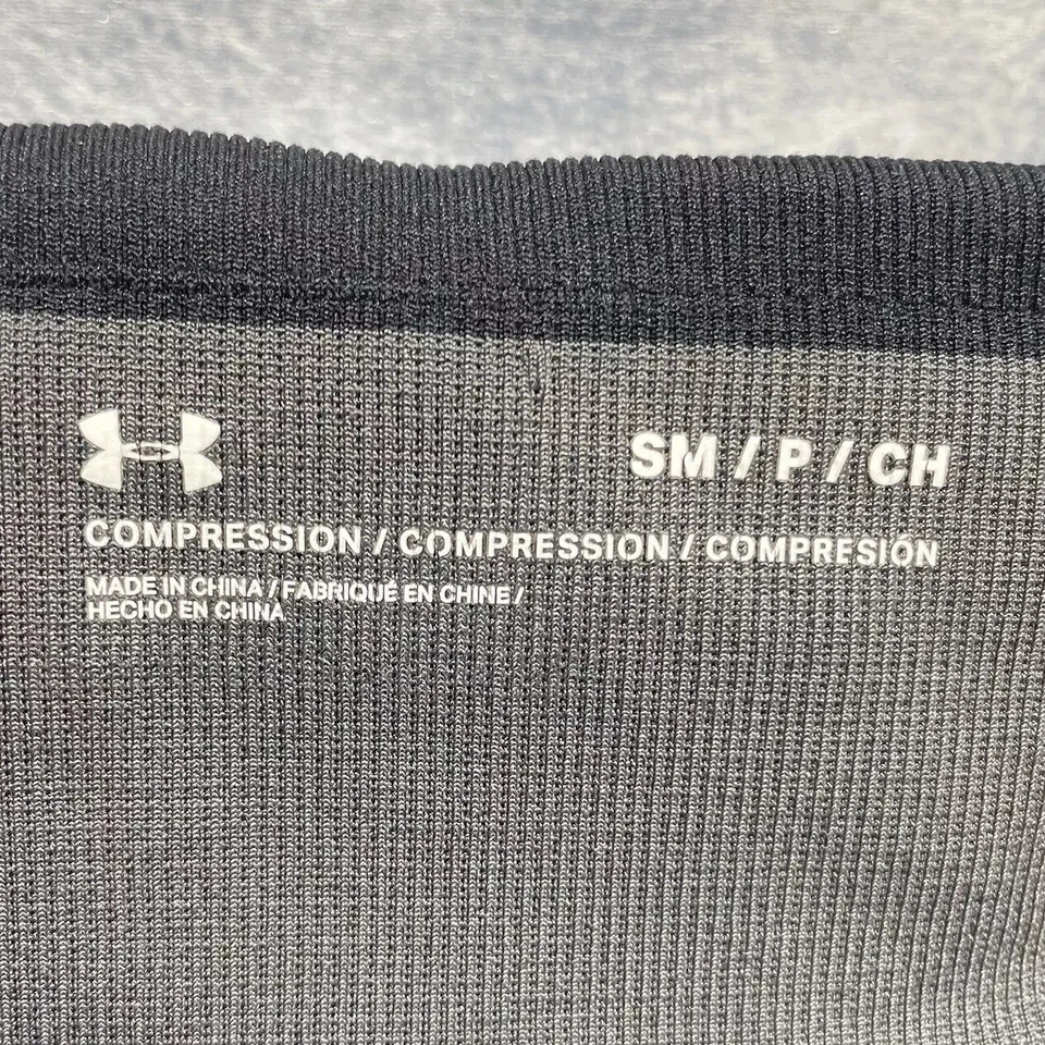 Under armour wire-free Compression Sports Bra Size S Black & Gray Removable Pads - Image 3 of 4