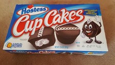 COLLECTABLE THE ORIGINAL UNOPENED 2012 BOX HOSTESS CUPCAKES