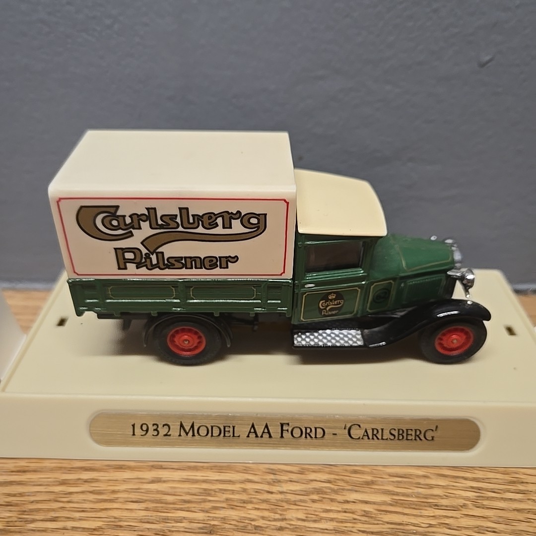 Matchbox Great Beers of the World - 1932 MODEL AA FORD - Carlsberg Model YGB05