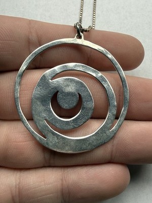 RLM Studio Sterlingsilber Swirl Design Anhänger mit 16,25'' Halskette - 8,3 g
