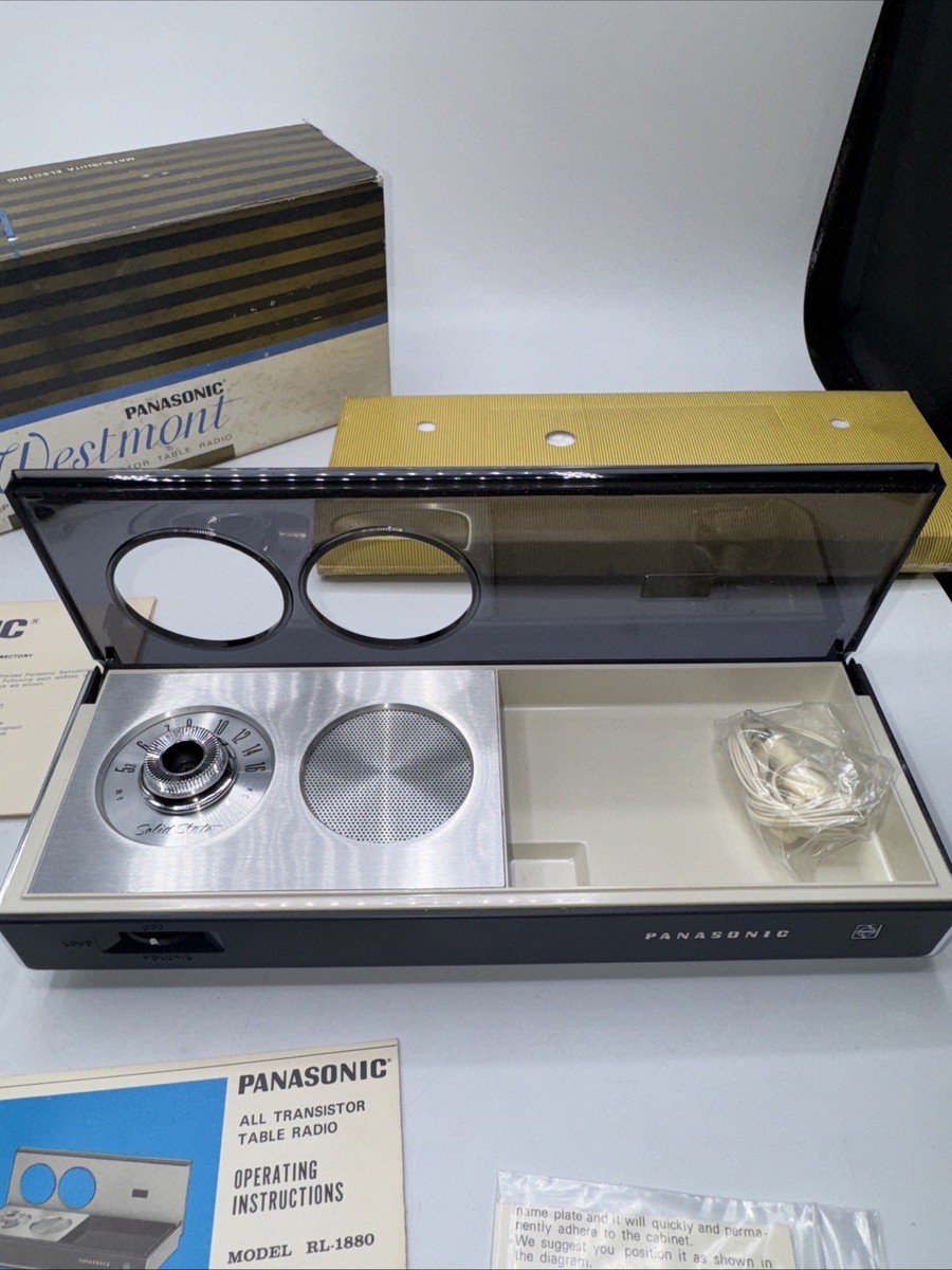 Vintage Panasonic Westmont RL-1880 Transistor Table Radio - Rare w