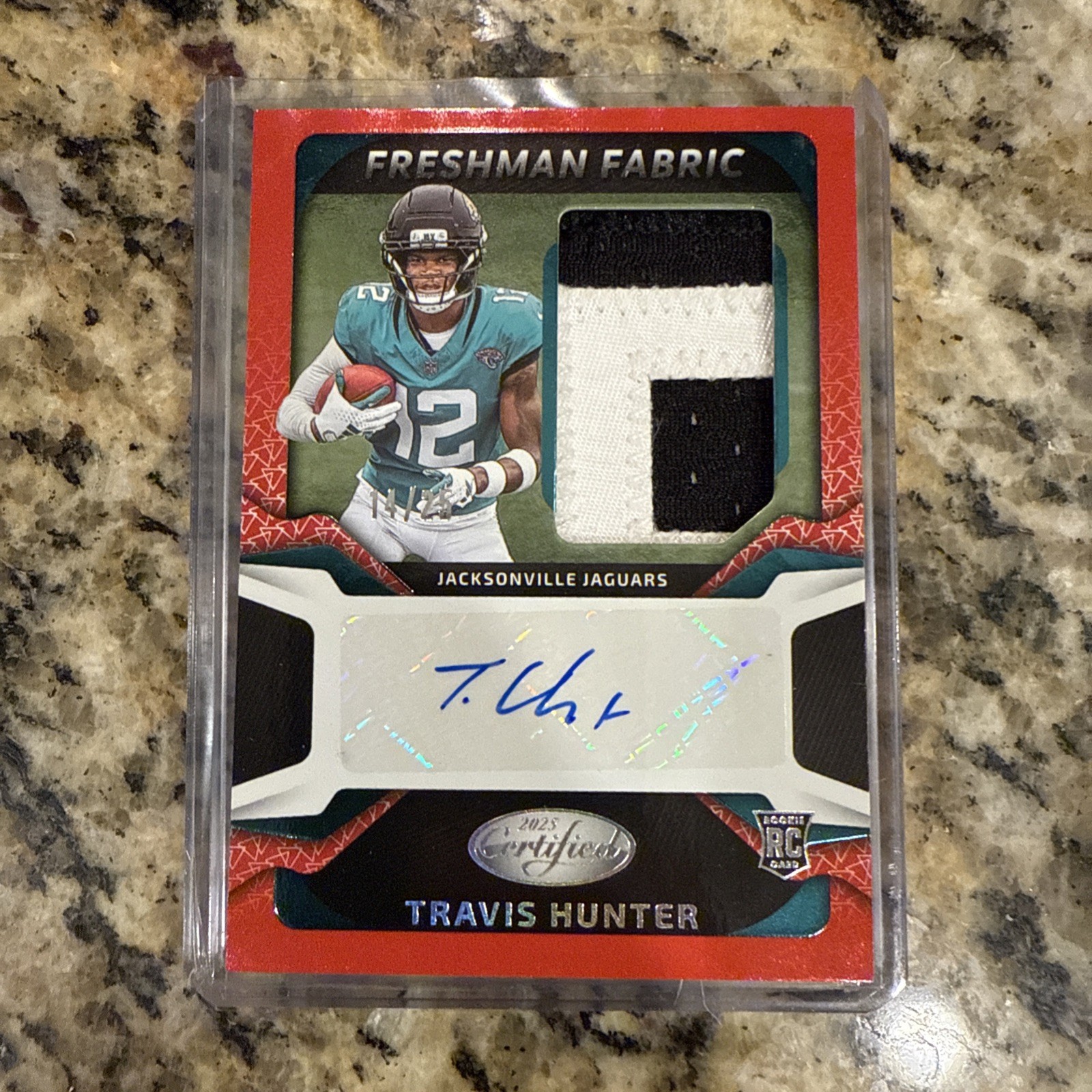 2025 Certified Travis Hunter Freshman Fabric Red RPA RC Auto /25 FOTL Rookie 💎