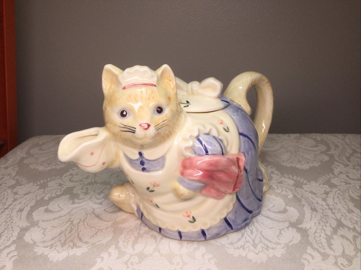 Vintage Takahashi San Francisco Hand Painted Cat Ceramic Teapot w