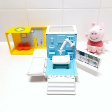 peppa pig mobile medical centre