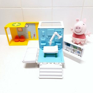 peppa pig ambulance toy