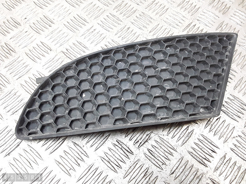2006 SEAT LEON KUHLERGRILL LINKS STOSSTANGE 1P0853665 | eBay
