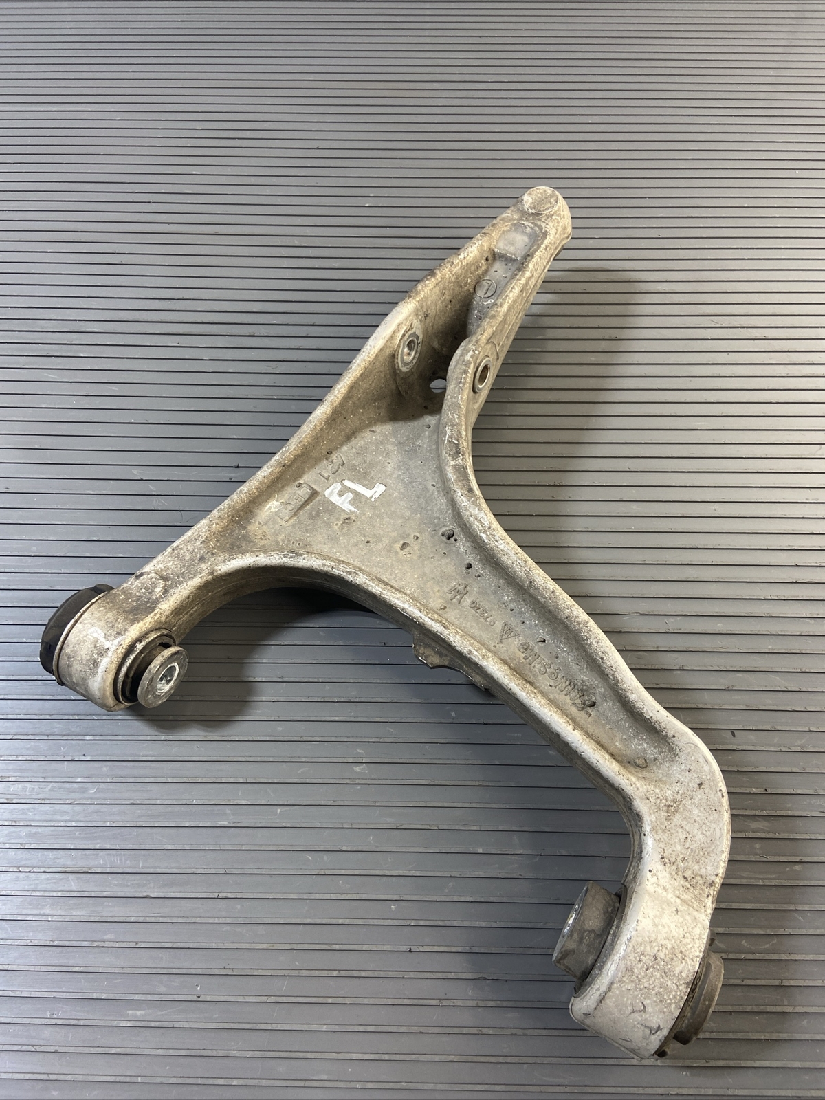 2017-2022 Maserati Levante Front Left Lower Control Arm Linkage OEM Genuine