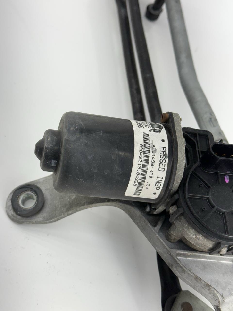 2014-2020 Maserati Ghibli 3.0L Front Windshield Wiper Motor Linkage 