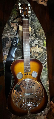 1984 Dobro Acoustic Resonator Guitar 6-String Sunburst Spider Bridge Hard Case.