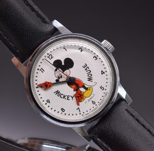 Vintage Mickey Mouse Watch 17 Jewel Mechanical Wind Up Walt Disney Productions