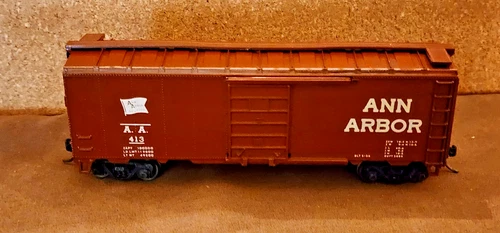 Ann Arbor RR 40' SD Boxcar 413 w Central Valley Trucks Kadee Kar Line #1 Athearn - Picture 4 of 8