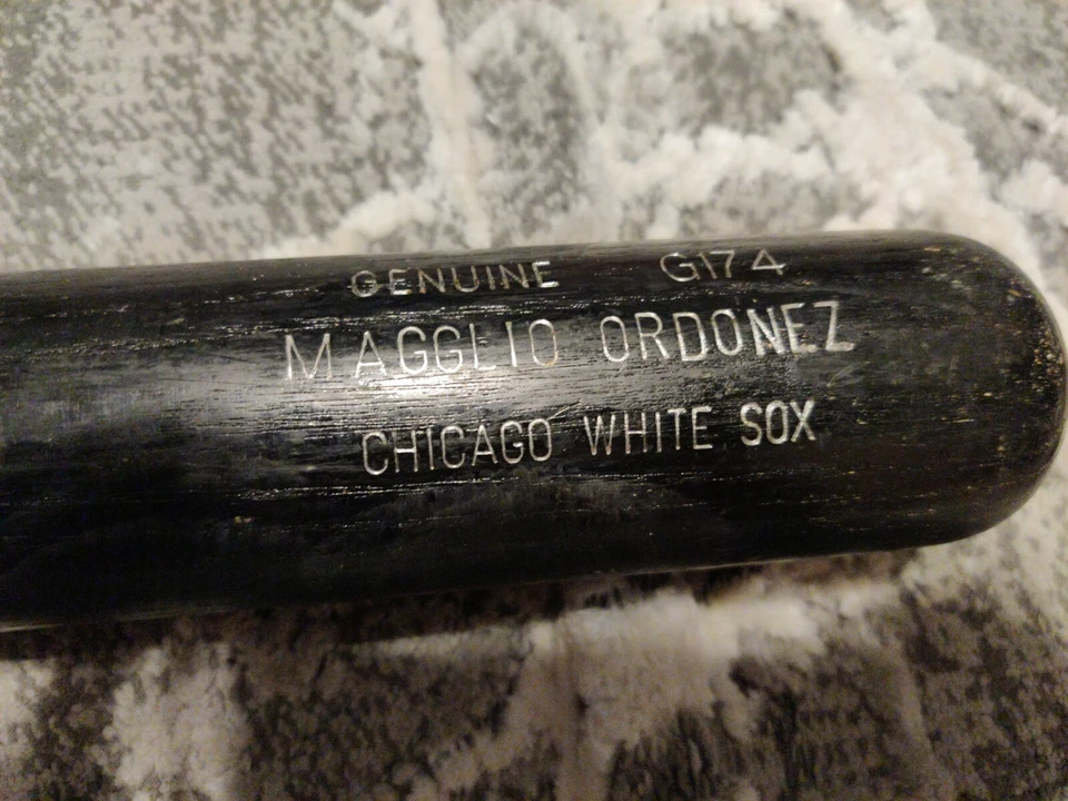 Magglio Ordonez CHICAGO WHITE SOX GAME USED LOUISVILLE SLUGGER Baseball Bat - Image 2 of 4