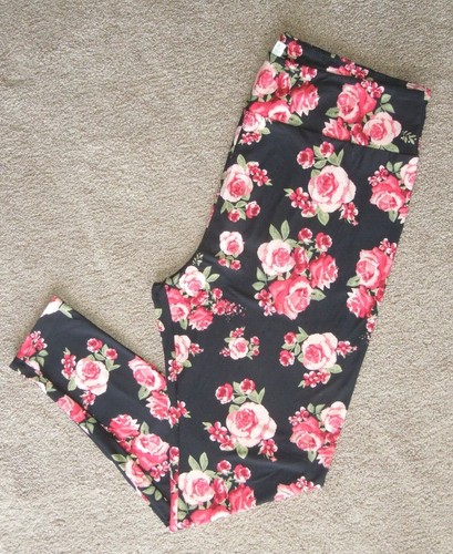 LuLaRoe OS Red \u0026 Pink ROSE Floral on 