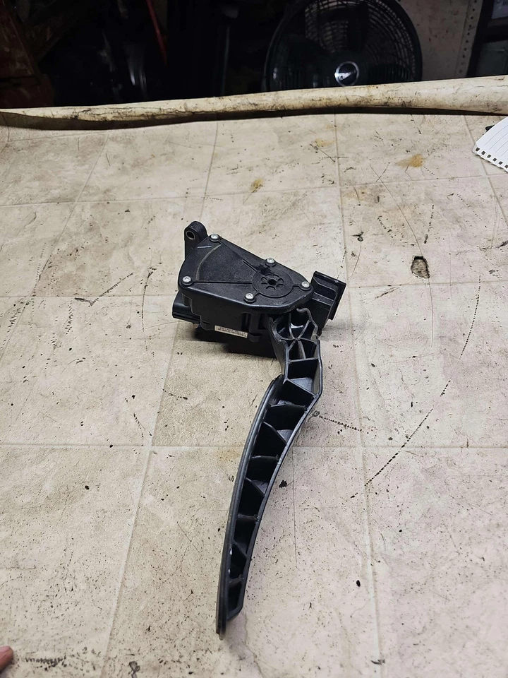 Ford Flex 08-12 Taurus 2009-2012 pedal acelerador de gasolina ID-7F9A-9F836-AA Foto 2 de 4