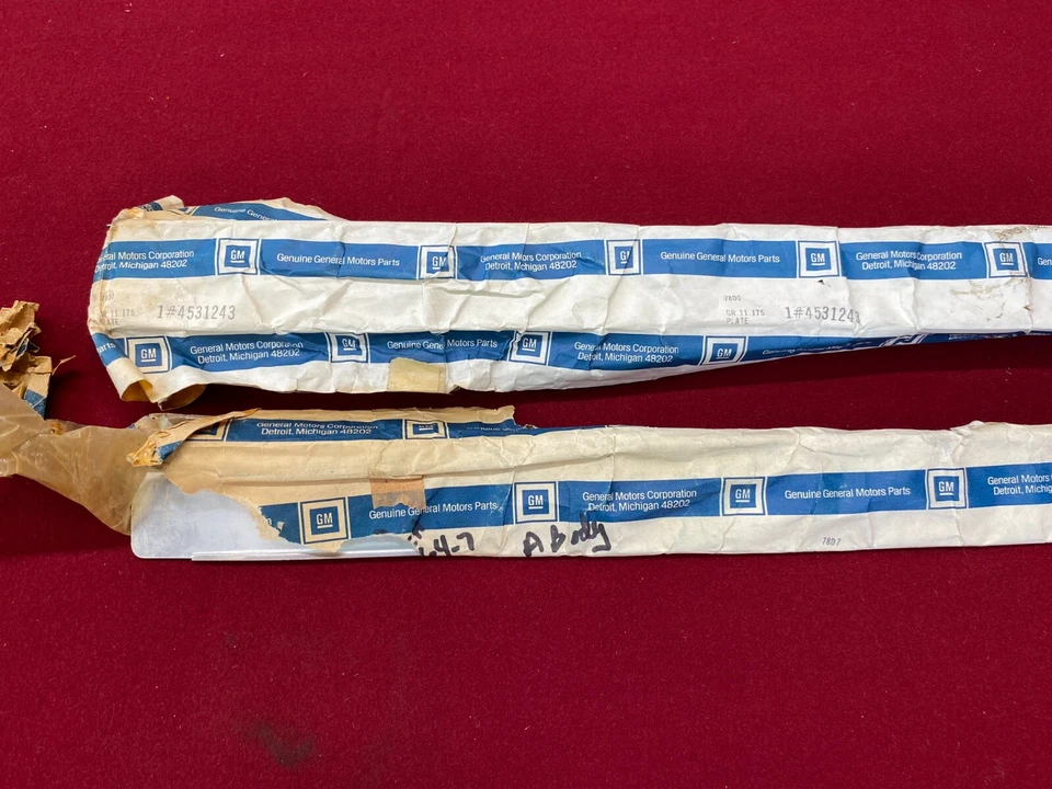 Placas de umbral de puerta Oldsmobile F-85 1964-1967 NOS GM Foto 4 de 4