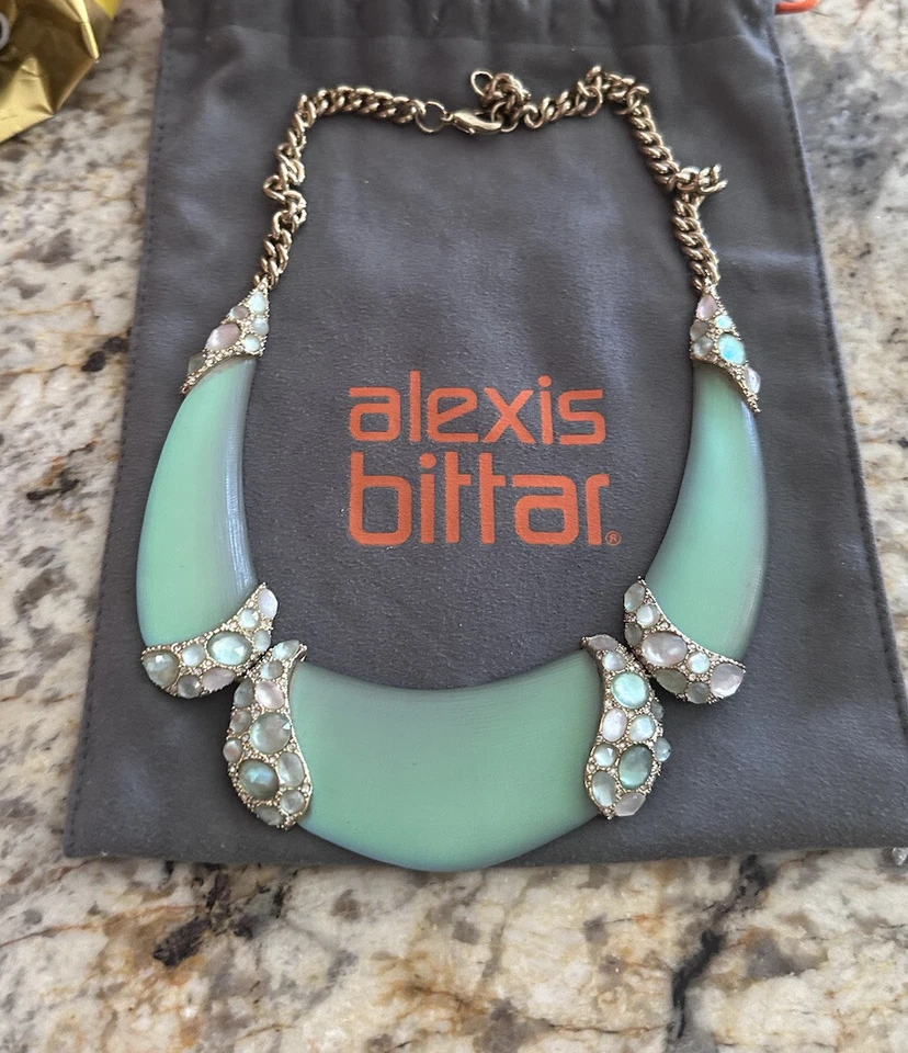 100% Autêntico Alexis Bittar Verde Opalescente Lucite, MOP, Colar Babador de Cristal - Imagem 2 de 4